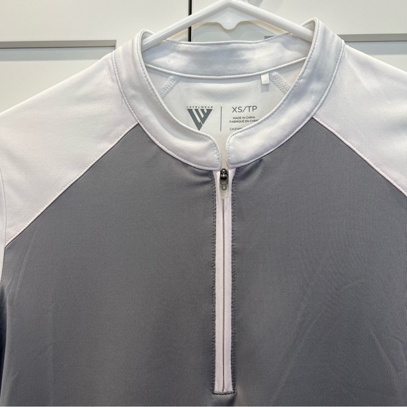 Long Sleeve Golf Top - Picture 2 of 4